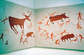 Catalhoyuk settlement  (Konia), reproduction of fresco of an ox hunt, painted plaster, 6th millenium BC.